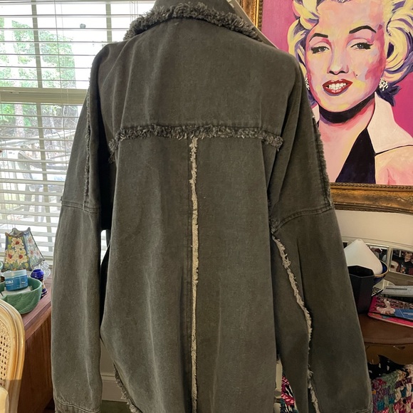 Jean jacket with rhinestone fringe - Picture 5 of 7